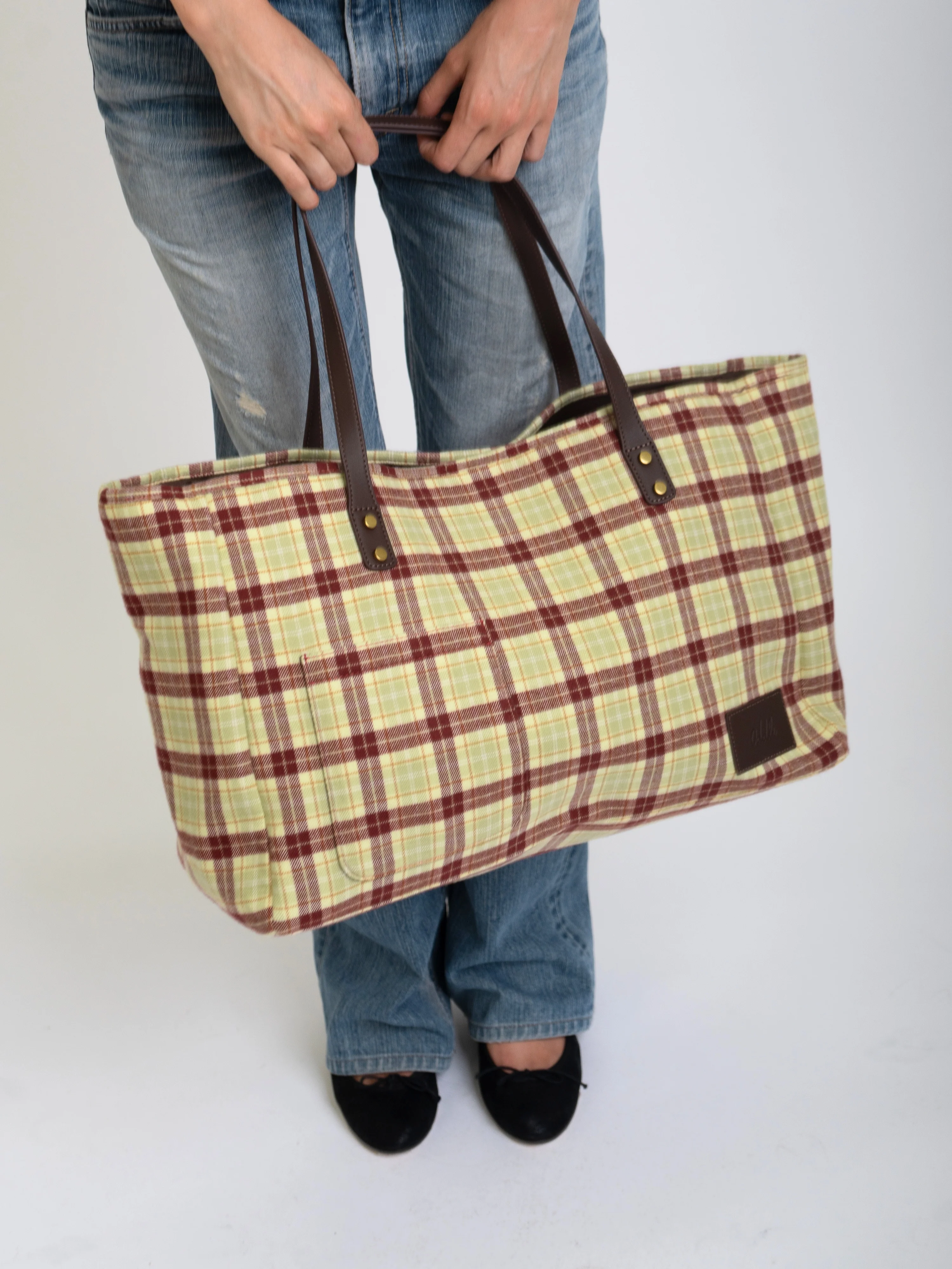Large Plaid Bag - Image 15